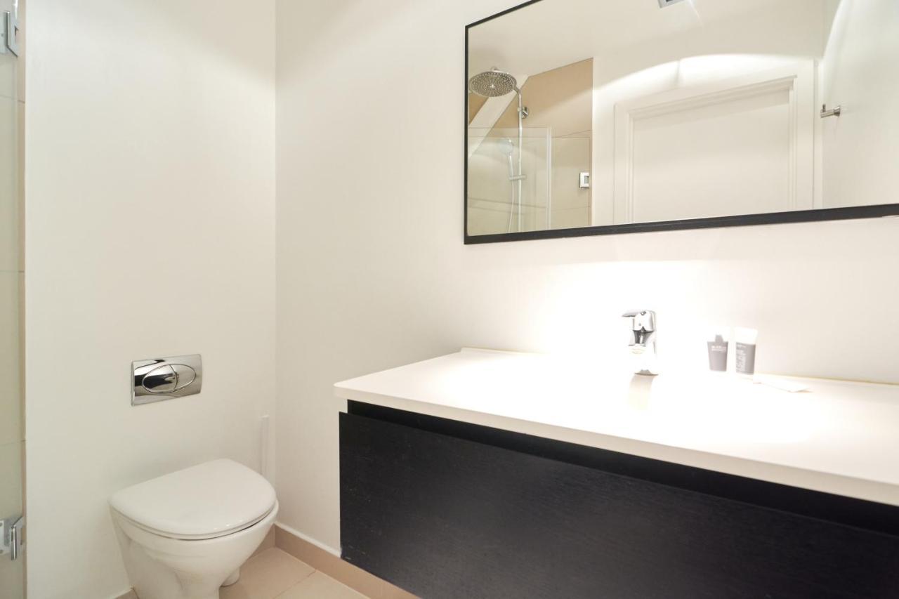 Spacious Centrally Located In Cph's Old Town