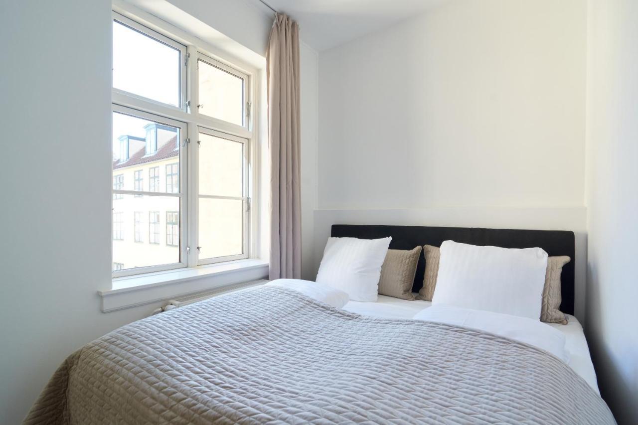 Spacious Centrally Located In Cph's Old Town Apartment Kopenhagen